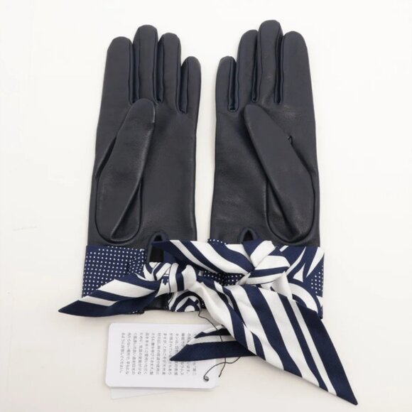 Hermès Gloves Lambskin x Silk Navy Blue - Picture 2 of 3